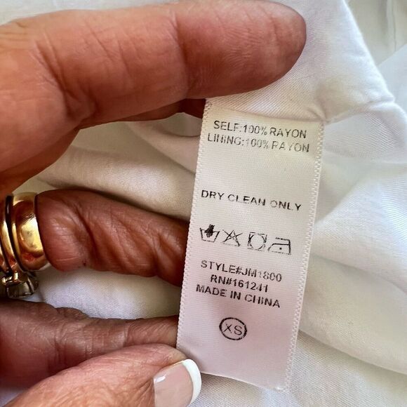 J. Marie Babydoll Dress XS White Fully Embroidered Tiered Lined NEW - Picture 10 of 13